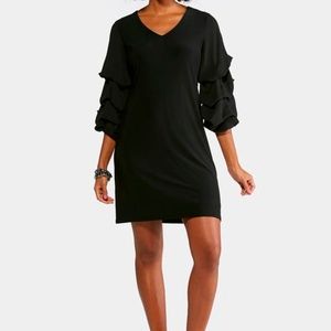 BLACK Cato Tiered Bubble Sleeve Shift Dress